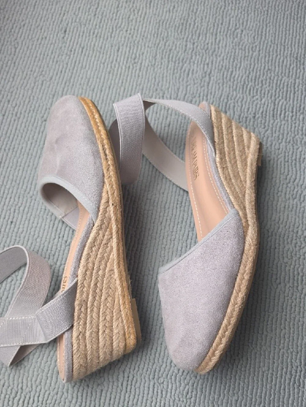 Dteam Pairs Women’s Light Gray Suede Ankle-Strap Wedges